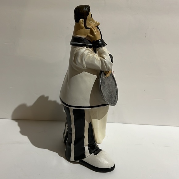 10"H Chef Serving Statue Dining Room Accessory Decoration Figurine - Picture 4 of 9